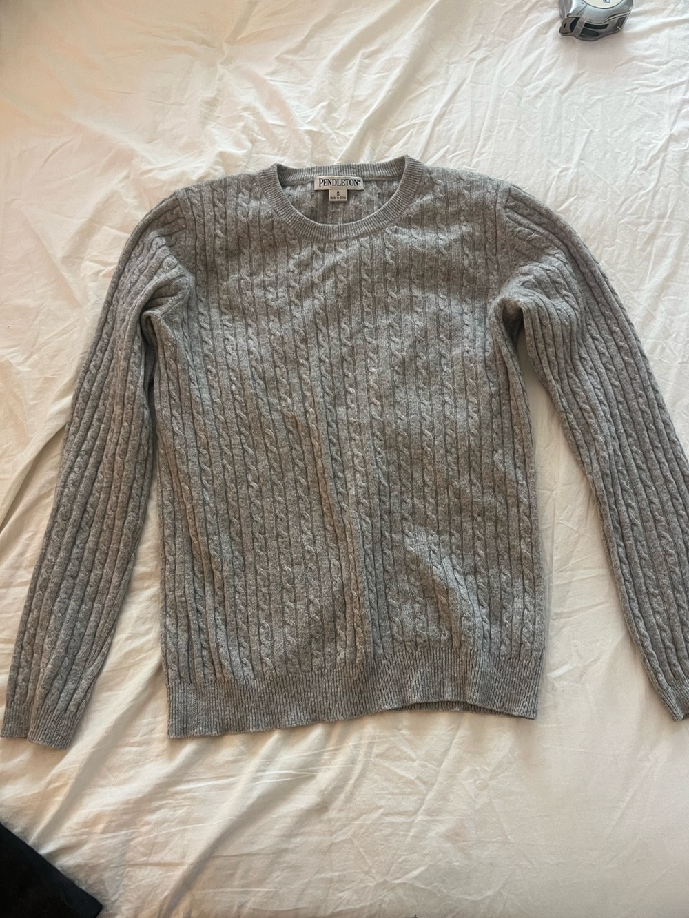 Pendleton Light Gray cashmere Cable-Knit Crewneck Sweater